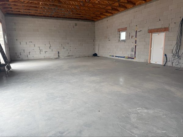 Prenájom skladovo - výrobných priestrov - 2