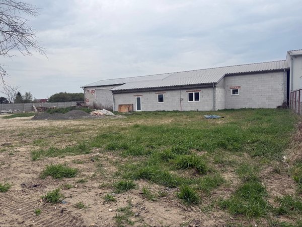 Prenájom skladovo - výrobných priestrov - 3